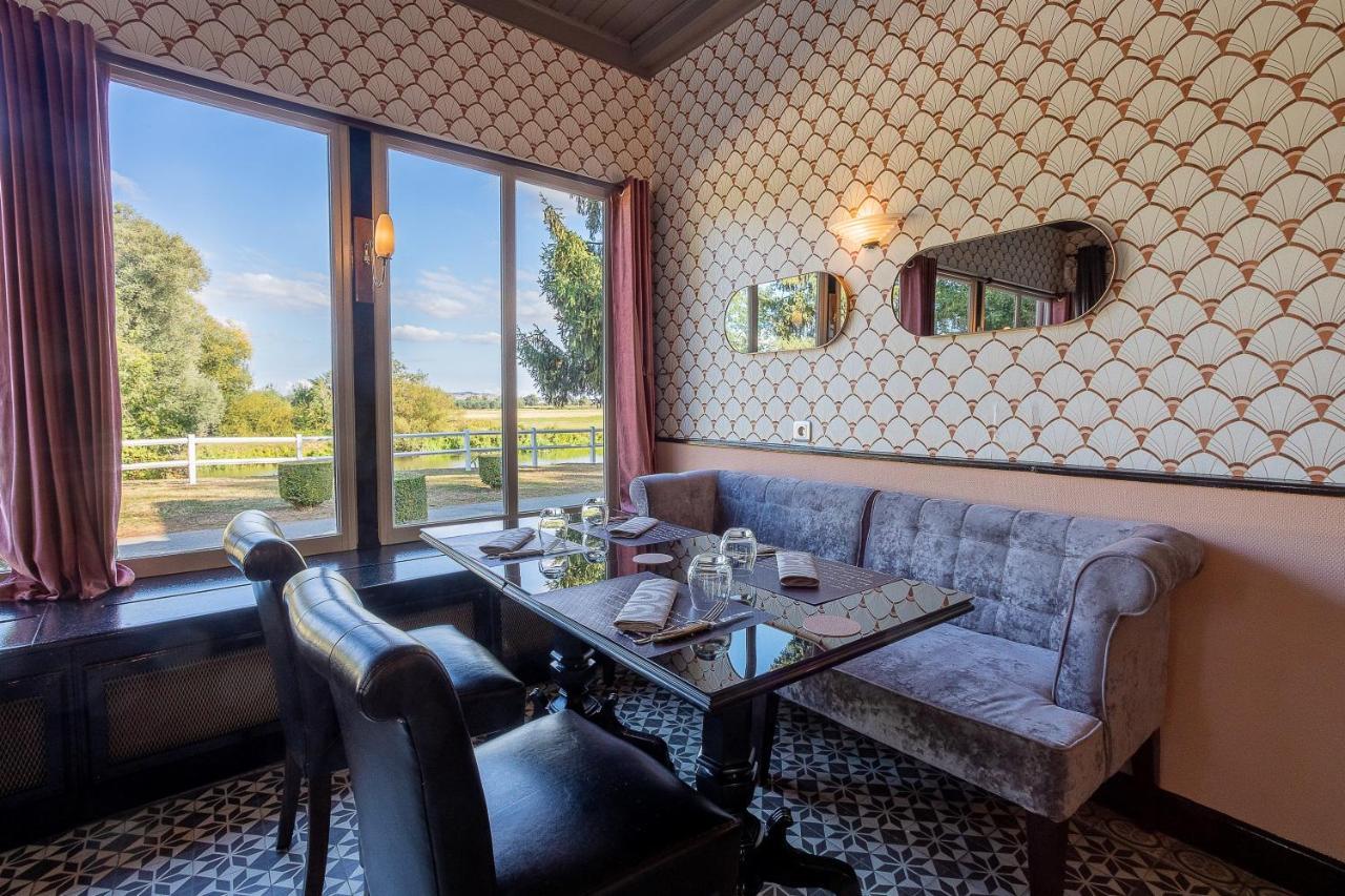 Logis Auberge Du Port Базей Экстерьер фото